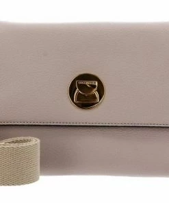 COCCINELLE Umhängetasche »Liya 1206«, Umhängetaschen Querformat Cloud#ft5_slash#Shark Grey, Nero#ft5_slash#Nero, Powder Pink #ft5_slash# Taupe, Chestnut#ft5_slash#Cinnamon 19 COCCINELLE Umhängetasche »Liya 1206«, Umhängetaschen Querformat Cloud#ft5_slash#Shark Grey, Nero#ft5_slash#Nero, Powder Pink #ft5_slash# Taupe, Chestnut#ft5_slash#Cinnamon -Günstiges Coccinelle Geschäft 0989fc27 da10 5b01 b4f1 d9eeaa51f385