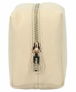 COCCINELLE Kosmetiktasche »Travel Items«, Leder 9 COCCINELLE Kosmetiktasche »Travel Items«, Leder -Günstiges Coccinelle Geschäft 0f4a9b1c 8e2a 5d2c bc06 baa61091686a