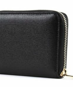 COCCINELLE Geldbörse »Metallic Saffiano« 5 COCCINELLE Geldbörse »Metallic Saffiano« -Günstiges Coccinelle Geschäft 6f6cbf10 2d4f 5314 a8ab 6c7d4d19a32d