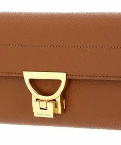 COCCINELLE Geldbörse »Arlettis« Litchi, Coral Red, Moss Green, Ash Grey -Günstiges Coccinelle Geschäft a1799608 3510 5eca b0cf 85e519443c56