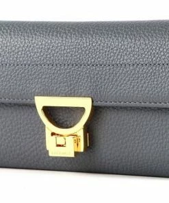 COCCINELLE Geldbörse »Arlettis« Litchi, Coral Red, Moss Green, Ash Grey