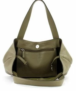 COCCINELLE Schultertasche »Mila« Militaire, Banane -Günstiges Coccinelle Geschäft fbf9356b 518d 5841 a65c 293fa60e417a